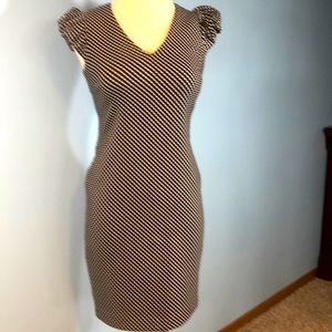 NWT Thick double knit dot dress with gold zipper back